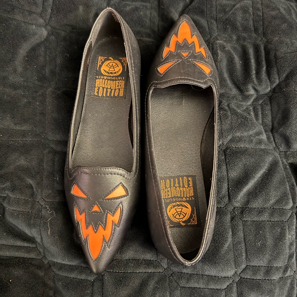 Strange Cvlt Dagger flats